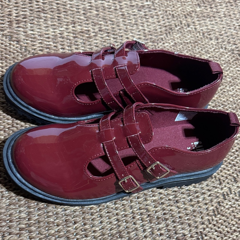 Kids Mary Jane Shoes size 3 - Picture 3 of 5